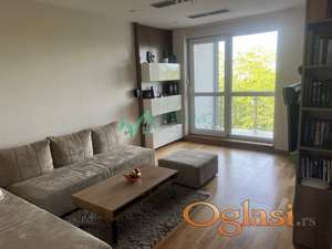 Trosoban stan Sremska Kamenica, 70m² 