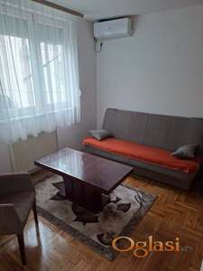 Branka Bajica Namesten Stan