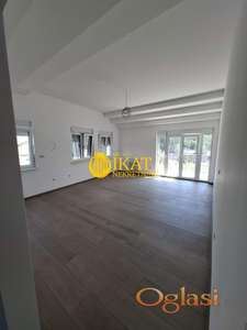 Voždovac, Jajinci, 82m2, 3.0 soban ID#5346