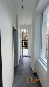 Dž.Vašingtona-Bajloni-salonac-87 m2-odličan! ID#1799