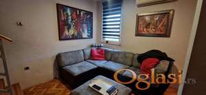 Trosoban duplex na Bulevaru!