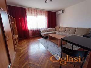 Jednoiposoban stan na odličnoj lokaciji