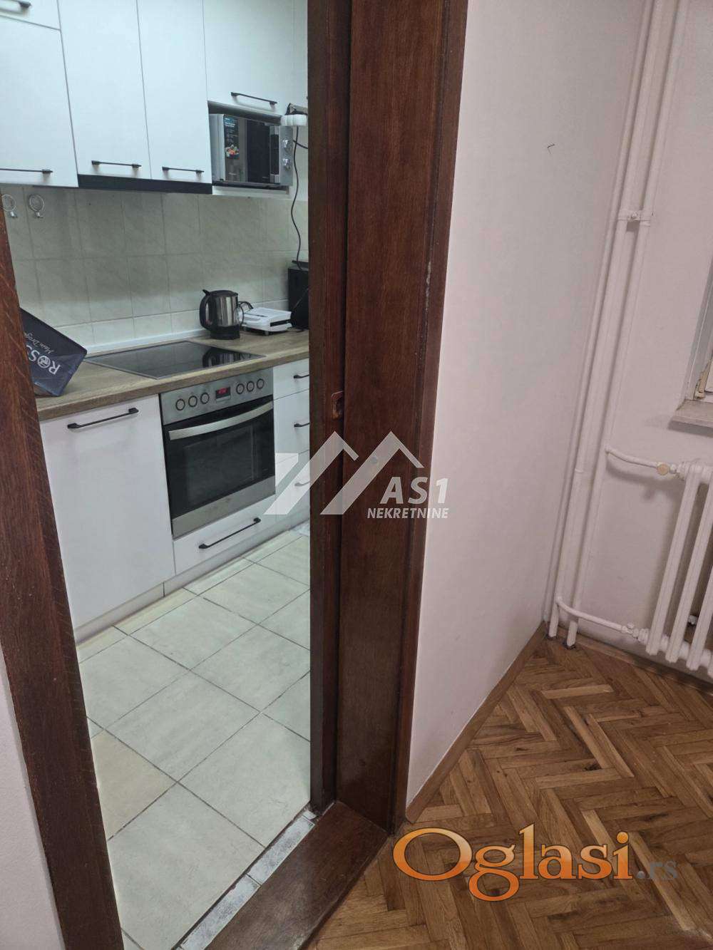 Izdajem Pet Friendly dvosoban komforan stan na Limanu IV !!! — fotografija