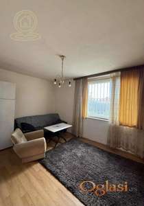 Na prodaju garsonjera 28 m² – Kumodraž, Orahovа ulica