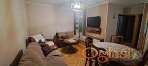  KOMFORAN DVOSOBAN STAN NA GRBAVICI