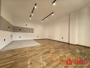 POTPUNO renoviran stan na Novom Naselju