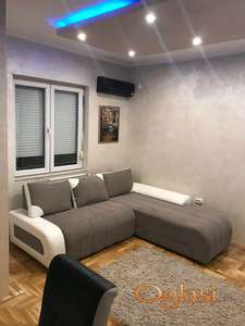 NAMESTEN JEDNOSOBAN STAN, BULEVAR EVROPE