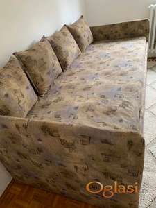 Ležaj sa pomoćnim ležajem dimenzija 198x93 cm