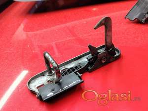 Golf 6 brava haube  Originalni delovi  Moguca ugradnja delova  Alfa Romeo 147-156-166-159-GT-MiTo-Giulietta Fiat bravo 2 - croma -grande punto -multipla 2 -punto 3 -stilo-idea Freemont Panda 3 500L 500 Lancia ypsilon-delta-musa-lybra Volkswagen Golf 6  Ukoliko zelite da porucite Posaljite poruku preko sms poruke ili pozovite na telefon 0616115961