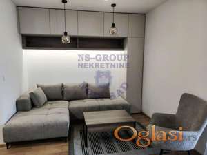 Garsonjera 28m2 Somborski bulevar