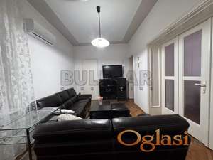 Izdaje se stan u blizini opštine!