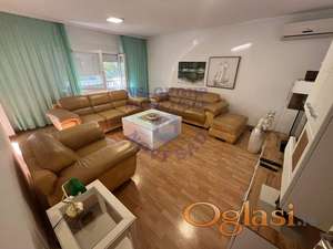 Odlična nameštena kuća, Adice!