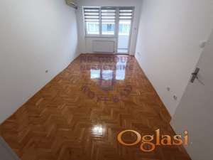 Izdaje se dvosoban, polunamešten stan površine 56m².