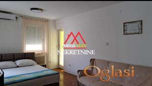 Prostrana garsonjera - 37m2 - Centar - Parking