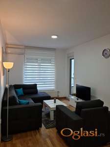 Sjajan udoban stan u Novom Sadu