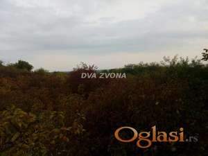 PLAC SA VIKEND OBJEKTOM – NOVI SLANKAMEN – FRONT 40m