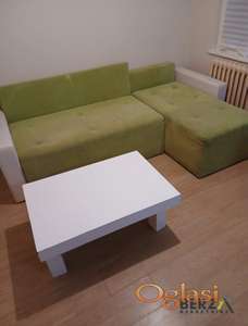 DVORIŠNA NAMEŠTENA GARSONJERA KOD SOCIJALNOG