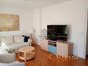 Trosoban stan na Čuburi adaptibilan u 3.5 ID#9128