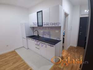 Odlicna uknjizena nekretnina !