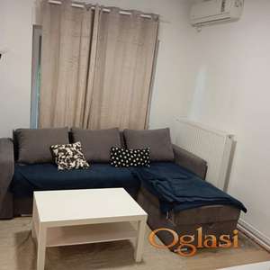 Jednoiposoban stan u pešačkoj zoni, 38m2
