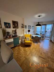 KISAČKA - UKNJIŽEN TROIPOSOBAN STAN - CENA 221.500€