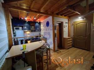 Udoban, jednoiposoban stan, u zgradi u parkovima.