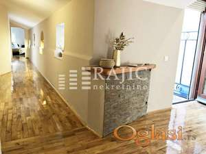 Izdat.Centar,Šantićeva,100m2+4m2,4.0-renoviran #3780