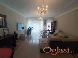 Prelepa kuća na fenomenalnoj lokaciji Zemunu ID#1299