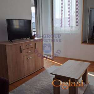 Izdaje se lepa garsonjera na Novom Naselju.