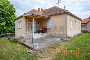 Ekskluziva,  kuća  u  Blacu,  151 m2, na  placu  od  4.218  m2