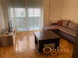 Novi Sad, Bulevar Oslobođenja, Ognjena Price, 1.5