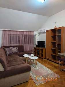 Novi Sad - Grbavica - Tolstojeva - jednoiposoban stan - odmah useljivo - 380 eura