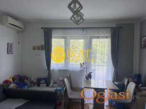 Krnjača 30m2, komforan stan sa terasom ID#5172