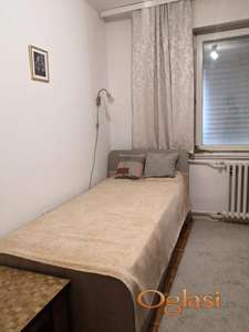 **Izdaje se moderan, kompletno namešten dvosoban stan – Branimira Ćosića**