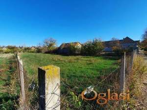 PLAC - ZMAJEVO - ZMAJEVO - 1045m2 - 53600 evra