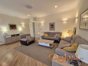 Trosoban stan 115 m², Slavija, Vračar