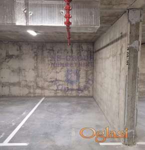 Novo naselje, parking mesto 065/448-4648