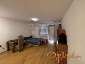 Na prodaju garsonjera na Novoj Detelinari, 33m2