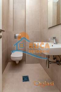 Novogradnja u blizini Apelacionog suda, 66 m2