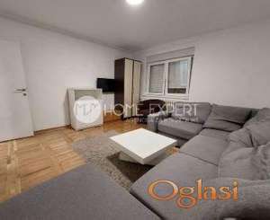 NOVI SAD - ŽELEZNIČKA STANICA - 47.00 m2