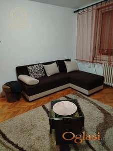 Izdavanje stanova Novi Sad – jednosoban stan kod Železničke stanice, odlična lokacija, 30 m²