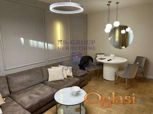Odličan dvosoban stan na Grbavici 50m2