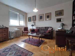 Denkova bašta, odličan, komforan