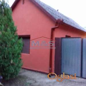 Prodaje se prizemna kuća u Irigu