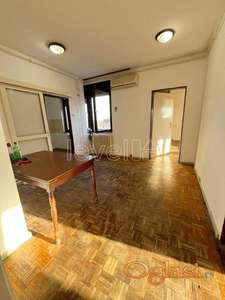 PETROVARADIN - PETROVARADIN - 59.00 m2