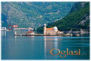 Zemljište od 7600 m2 u Risnu