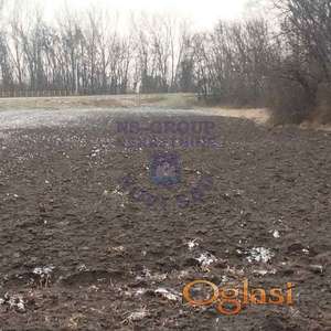 Odličan građevinski plac u Rumenci