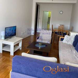 Odličan dvosoban stan na top lokaciji.