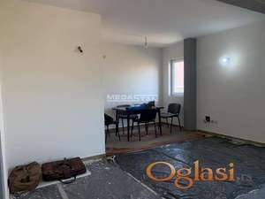 Krnjača, porodična kuća