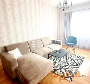 Zemun, Cara Dušana 55m2,2.0-lep,renoviran #4585